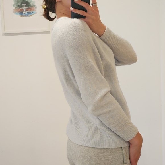 American vintage baby blue cardigan size xs/s - Picture 2 of 2